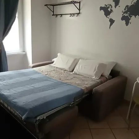 Merulana: A Due Passi Dal Colosseo Apartment Rom